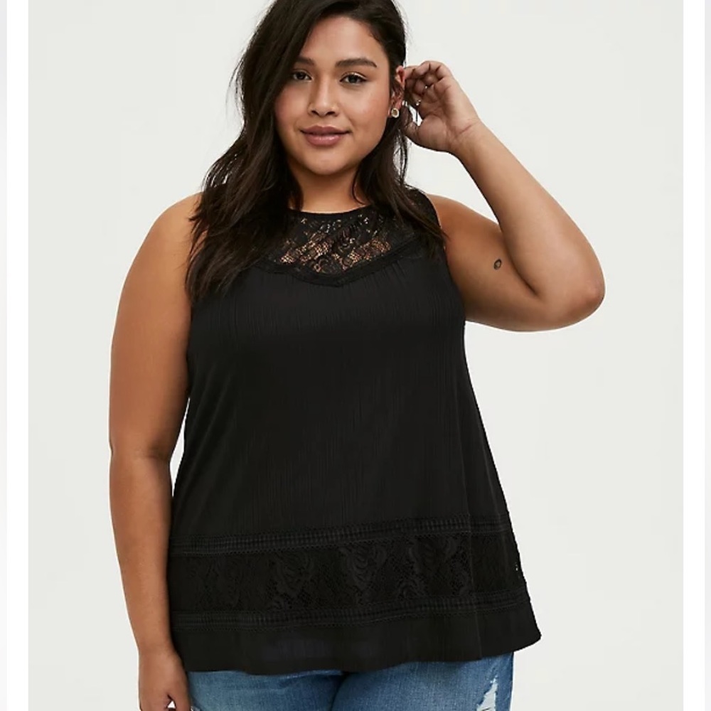 Torrid black top
